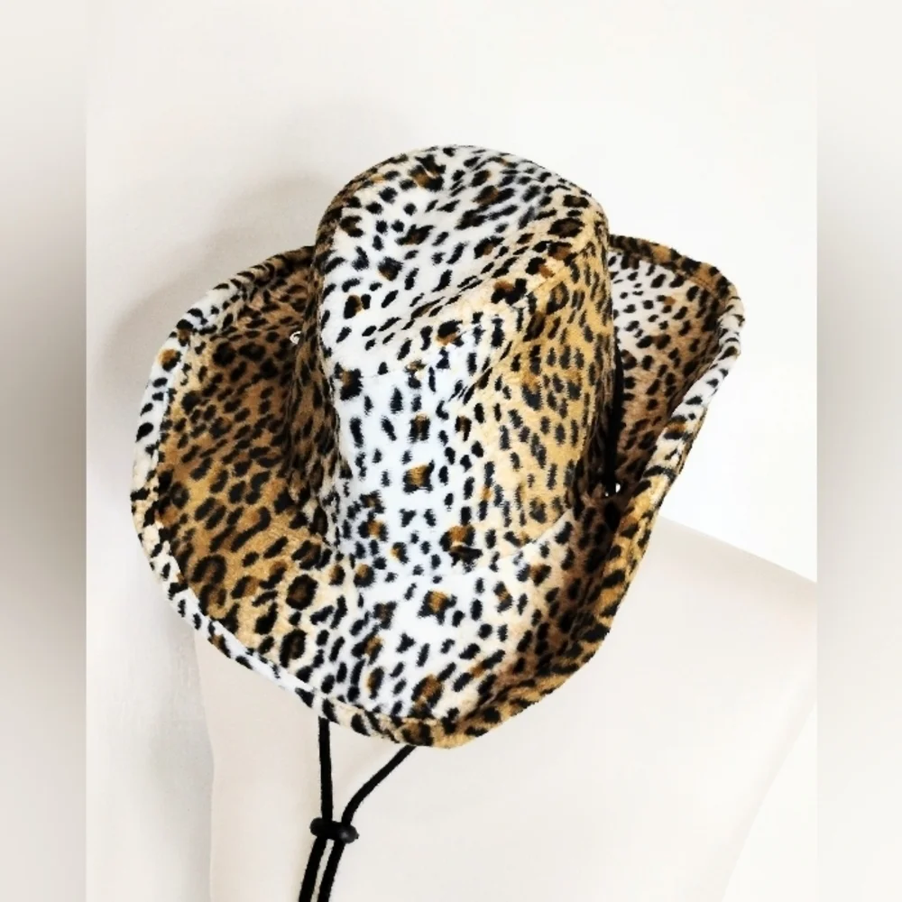 CAT HAT